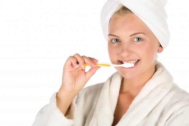 Miért érdemes rendszeresen eltávolíttatni a fogkövet?